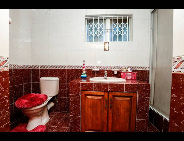 3 BEDROOM FREEHOLD FOR SALE IN AVOCA
